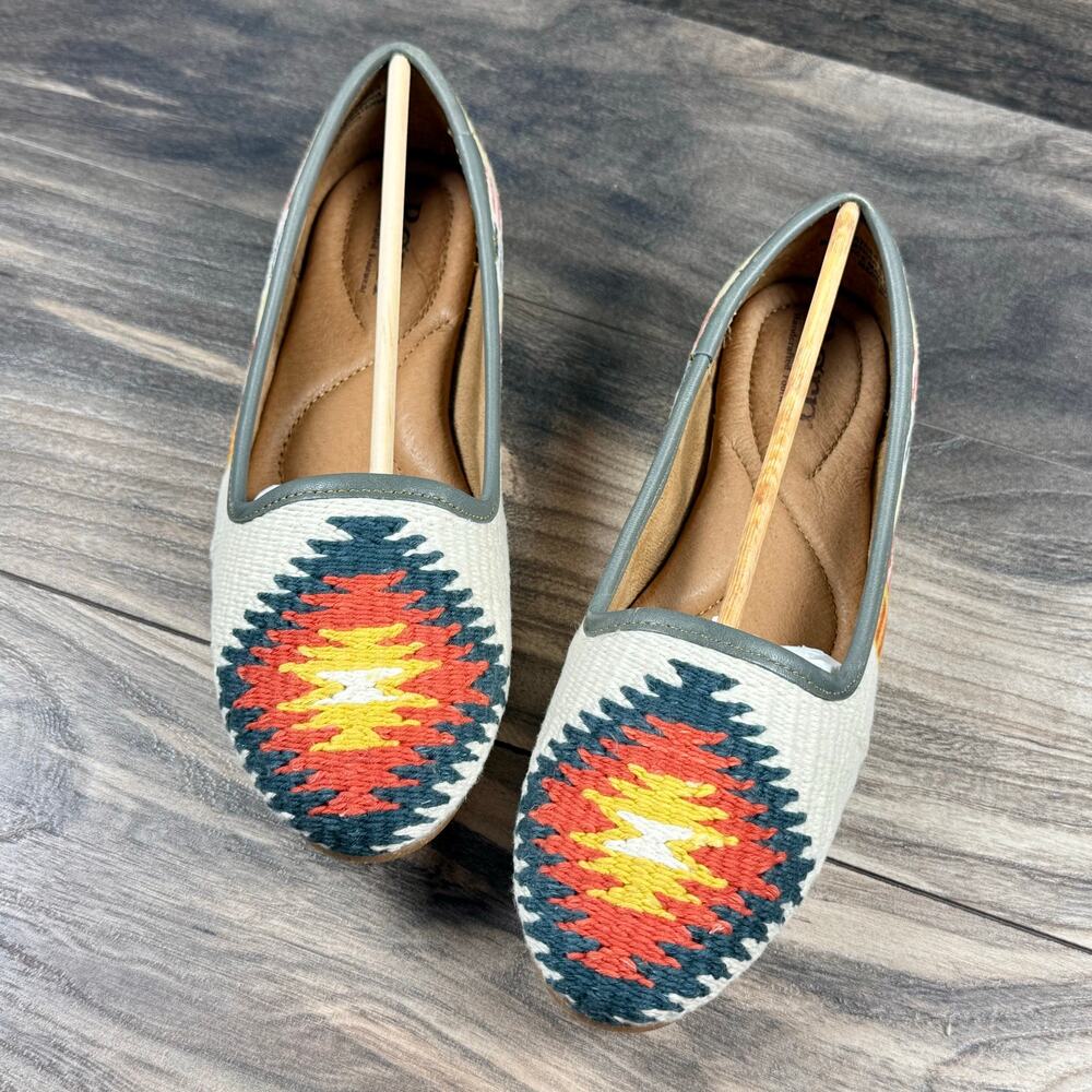 NIB Born 7.5M Giselle Woven Slipper Flats Loafers Southwestern White Multicolor - Picture 2 of 12